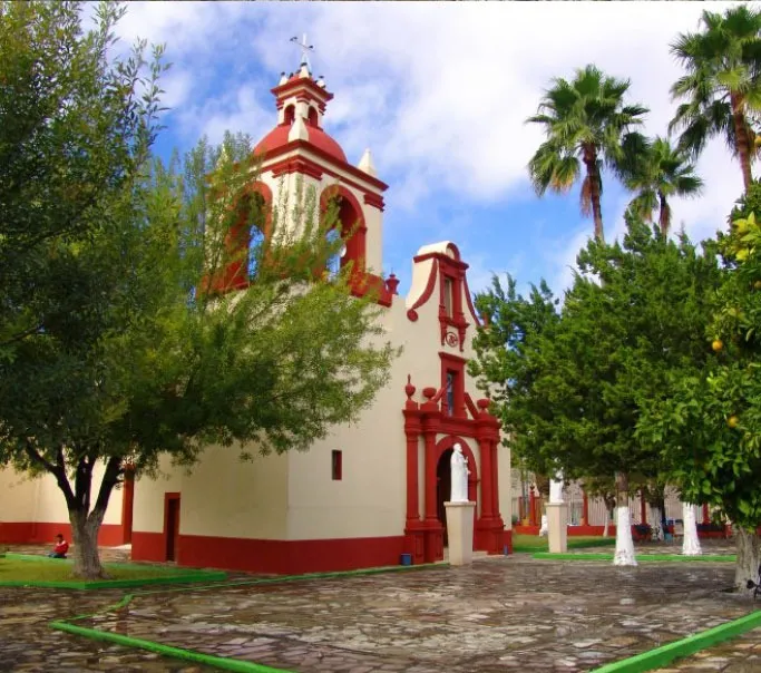 Fotografía de Bustamante. Autor: Ereenegee. CC BY-SA 3.0, via Wikimedia Commons.
