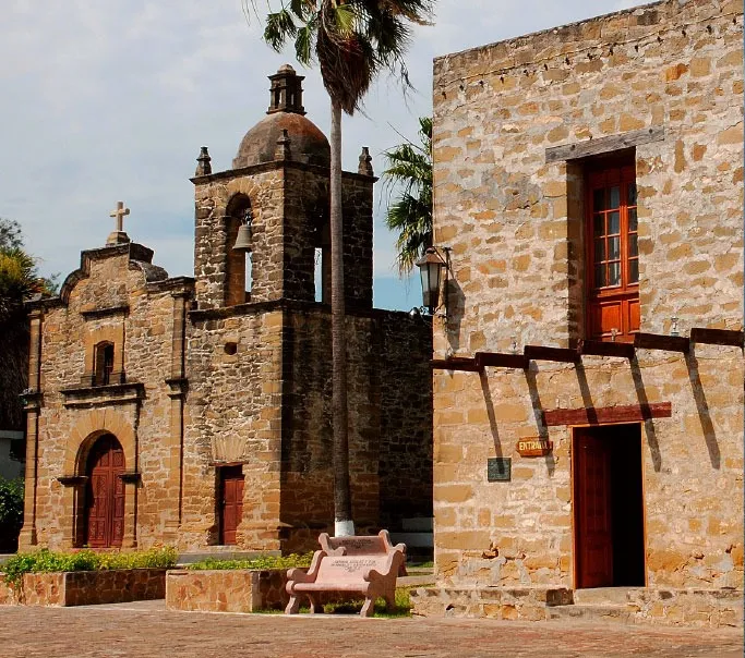 Fotografía de Mier. Autor: 18jcr. CC BY-SA 3.0, via Wikimedia Commons.